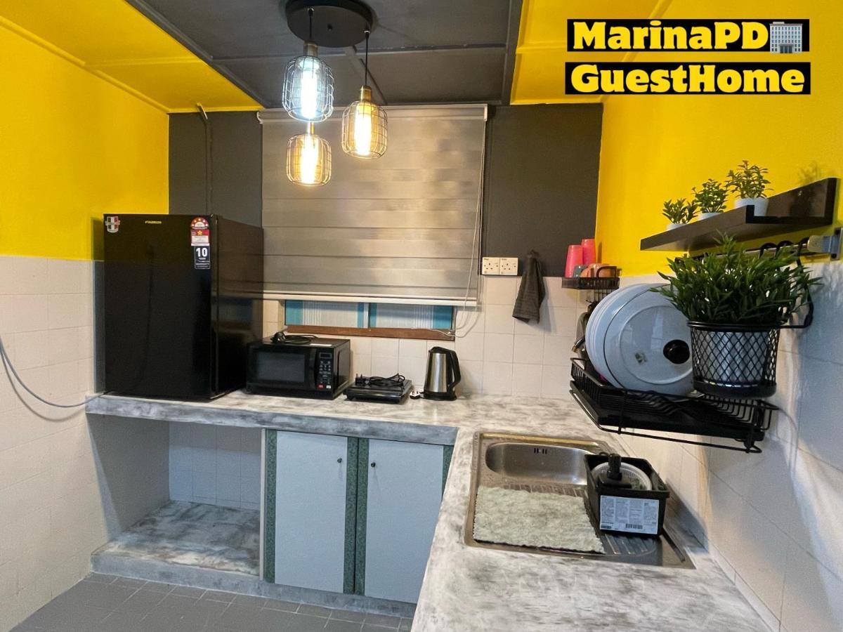 Marina Guesthome Pool View Kampong Baharu  Экстерьер фото